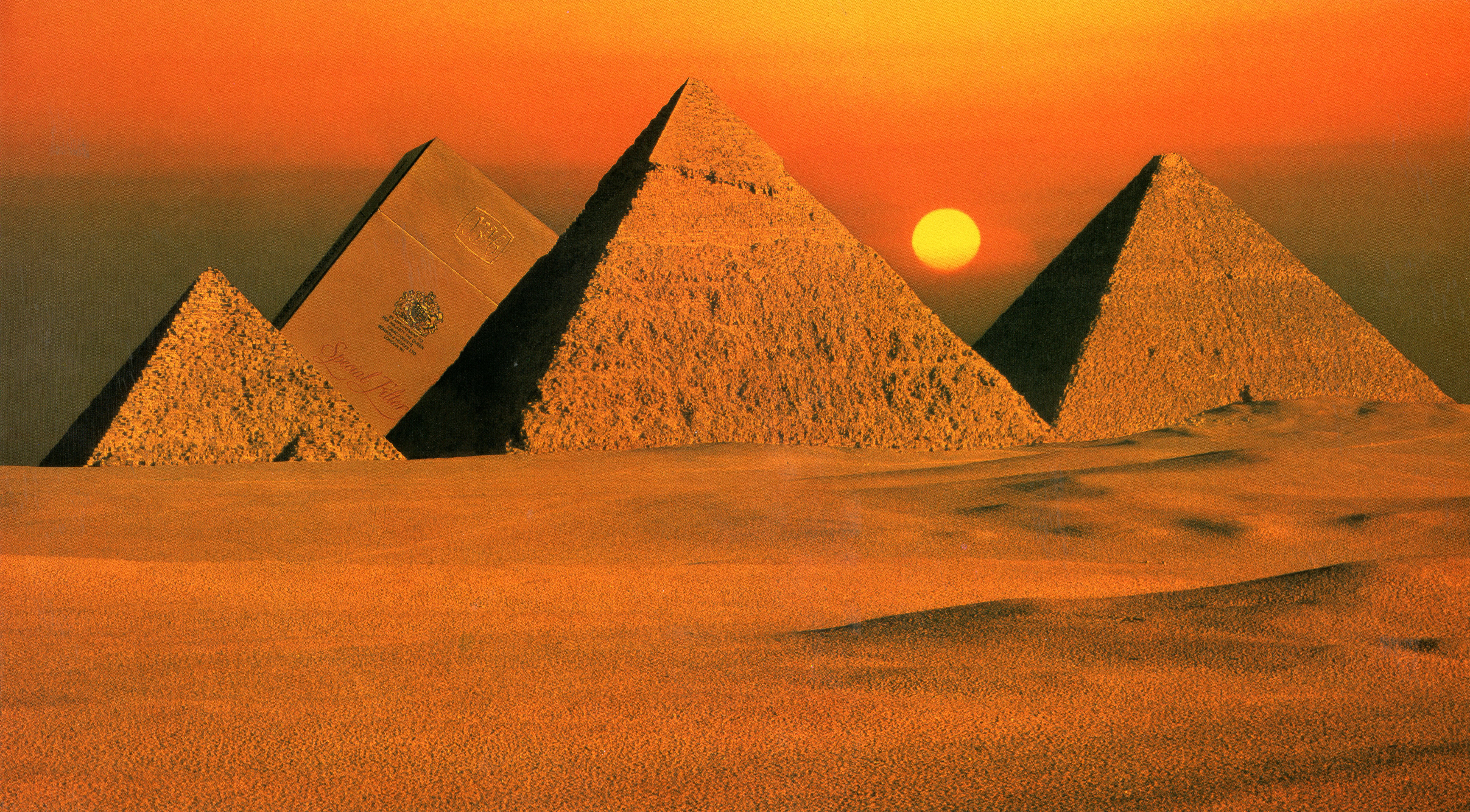 B&H Surreal 'Pyramids'-01