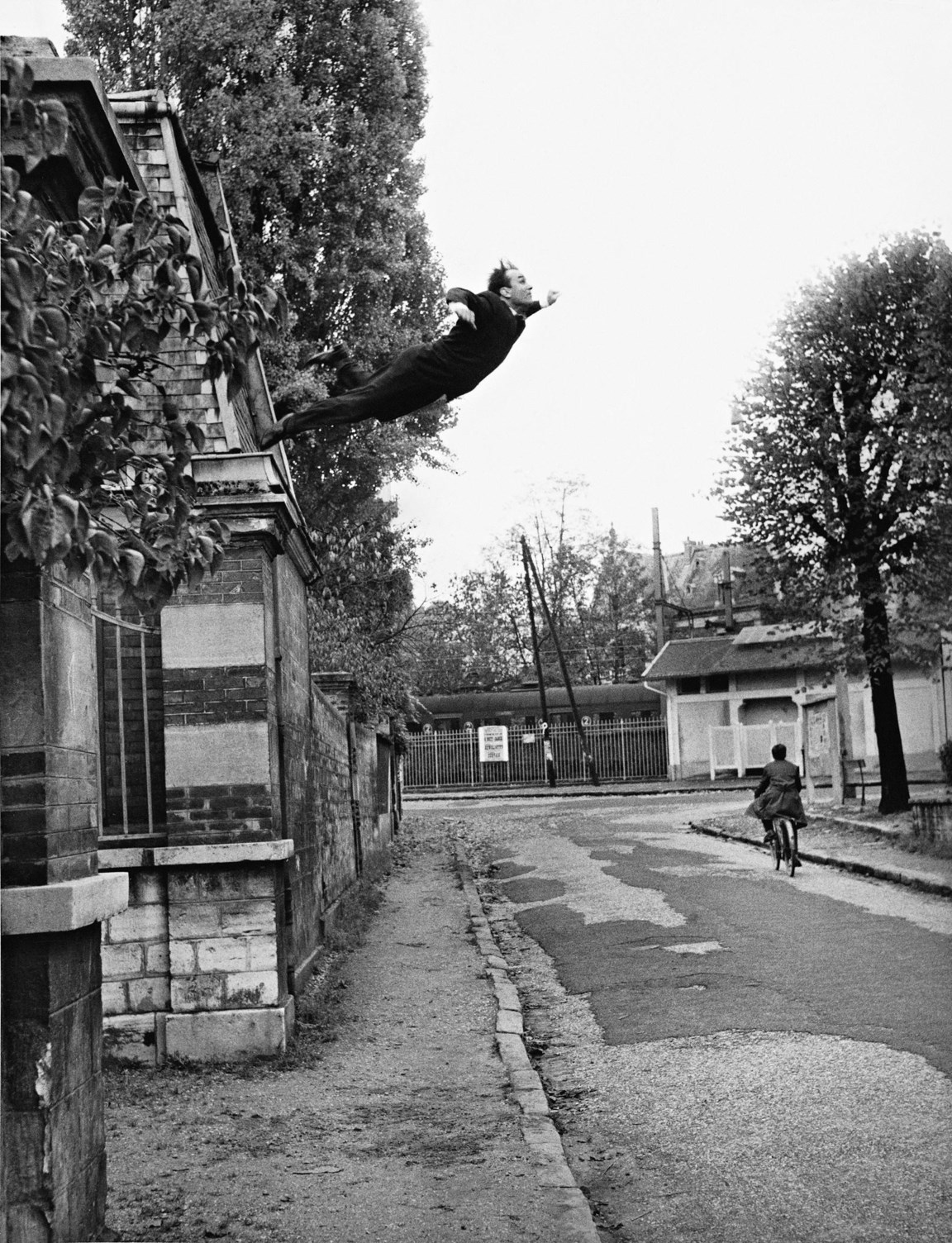 'Jumping Off Roof' Yves Klein